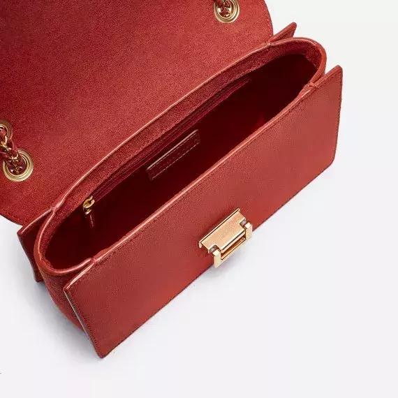 过年提前准备的过年好物,给自己准备的新年首饰