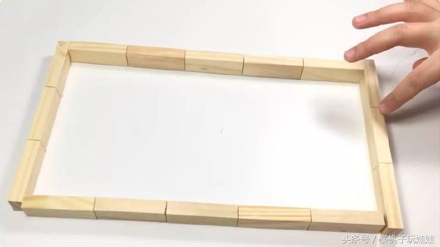 自己动手diy芭比娃娃,手工diy给芭比做小屋