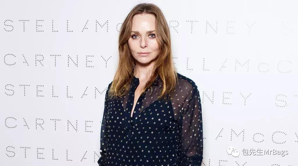 推荐几款适合学生党的挎包,推荐几款复古的小挎包