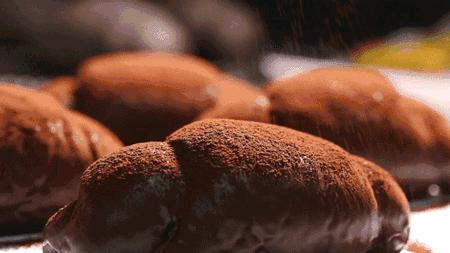 排队一小时吃个网红饭,排队三个小时的美味