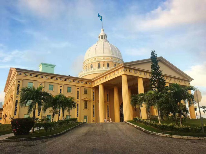 蜜月短途旅行,蜜月旅行遇见朋友闺蜜