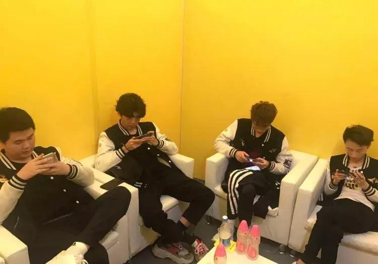 2018KPL春季赛战队巡礼之WF.D:WF、sViper合体,KPL的重磅*弹炸**