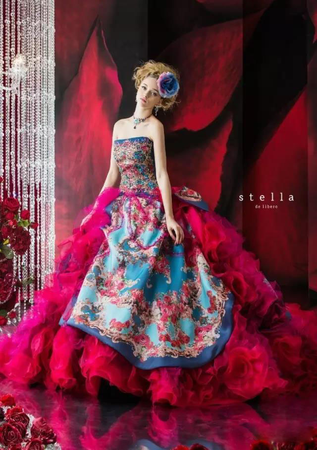 中国买不到的婚纱!Stelladelibero跳进花海的新娘,美到爆炸!
