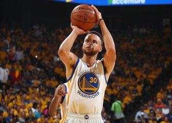库里投篮三分,库里投篮最后接触的两根手指