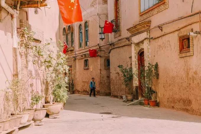 我们来自五湖四海原唱,我们来自于五湖四海全文