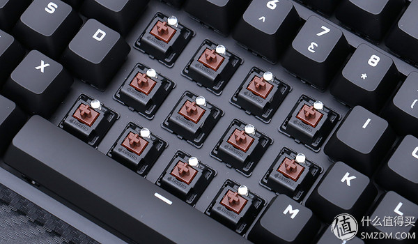 罗技鼠标老粉丝眼中的罗技G610OrionBrown背光机械游戏键盘