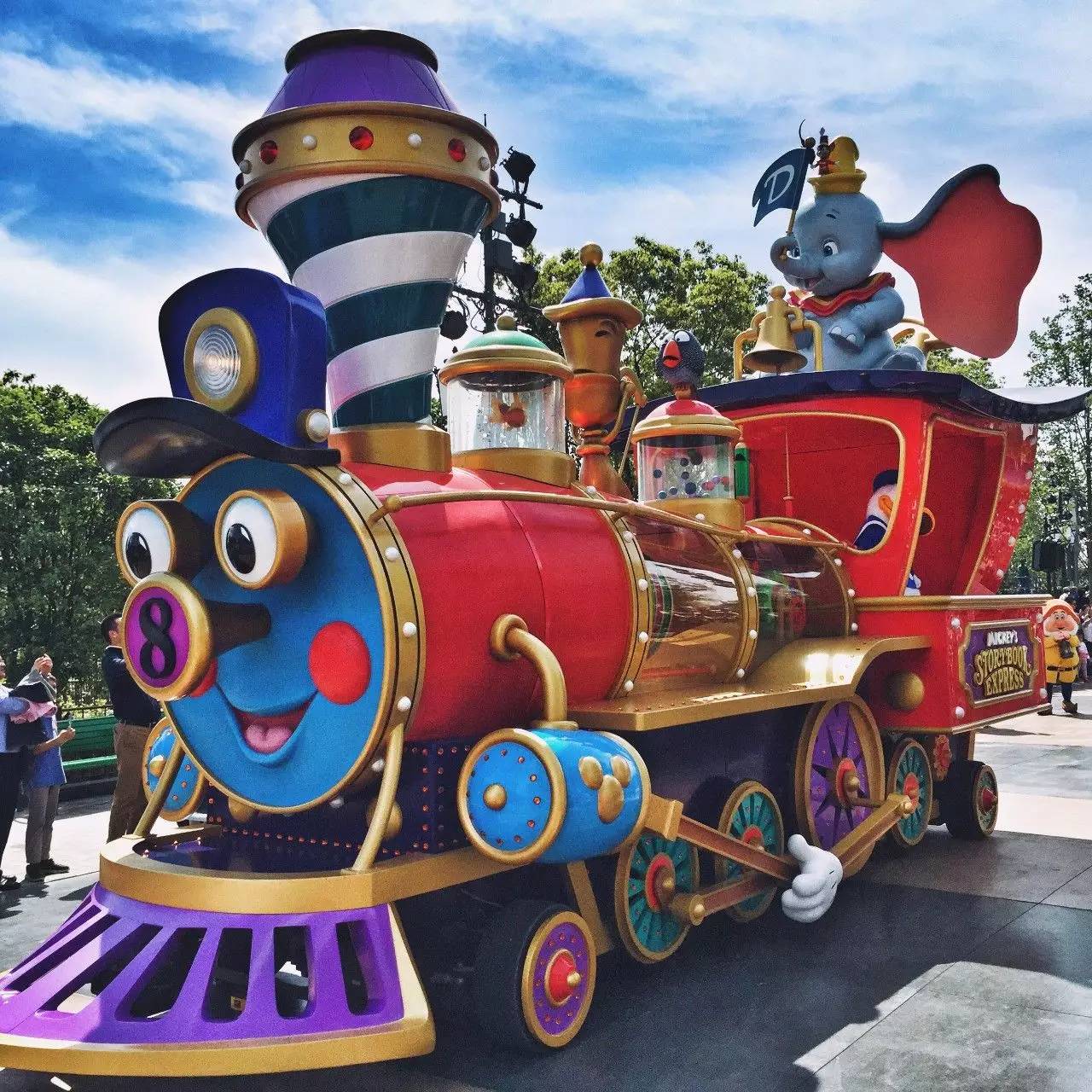 Low逼狗带|仙女仙眼里的上海迪士尼~