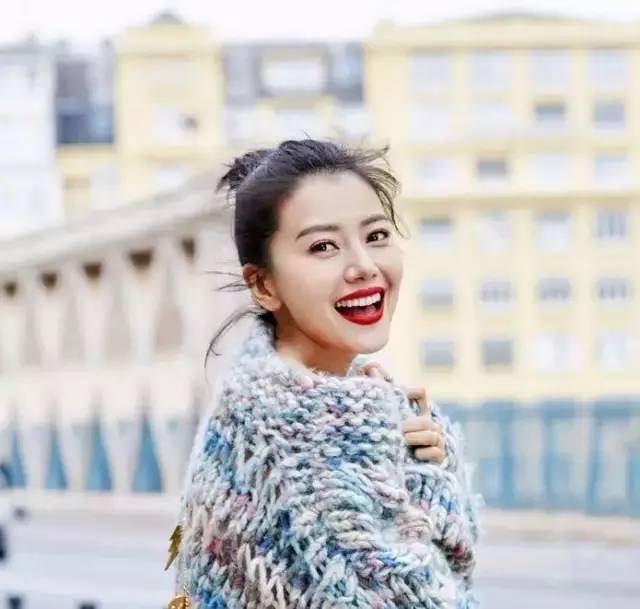 人生终极难题一年一度,纠结涂哪支口红