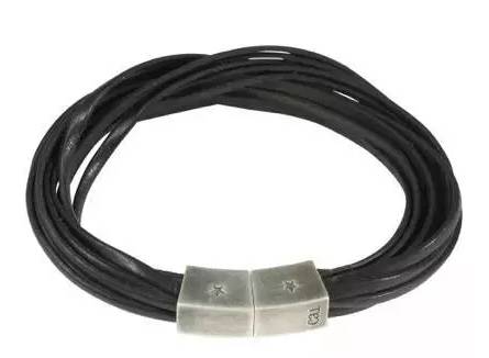 男人的腕饰主要看气质，选这些一点都不娘|识趣精选