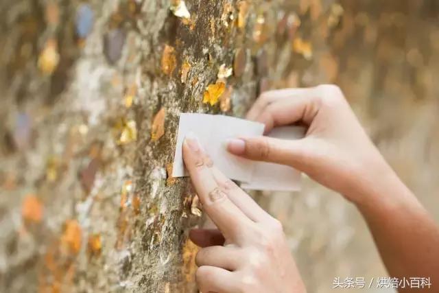 黄金蛋糕的特点是什么,现在蛋糕还用金箔吗