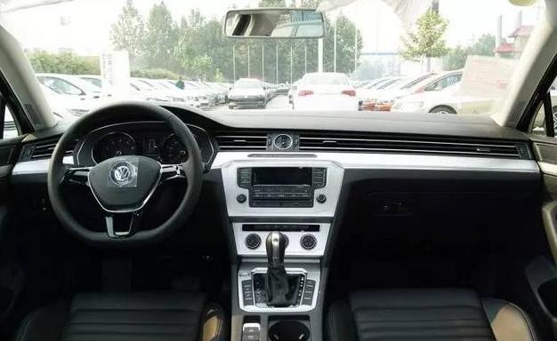 1.4t帕萨特迈腾买哪个,1.4t的迈腾帕萨特真实感受