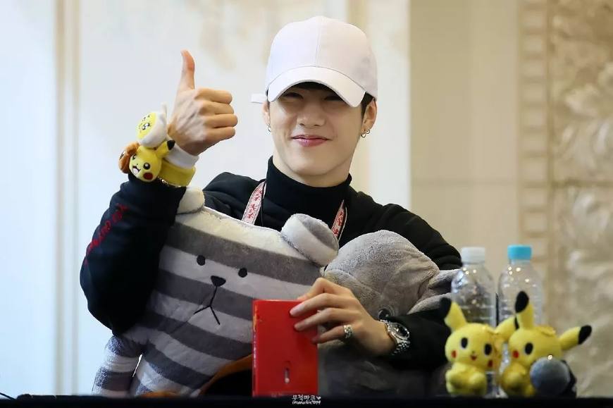 got7涓巈xo,exo涓巊ot7