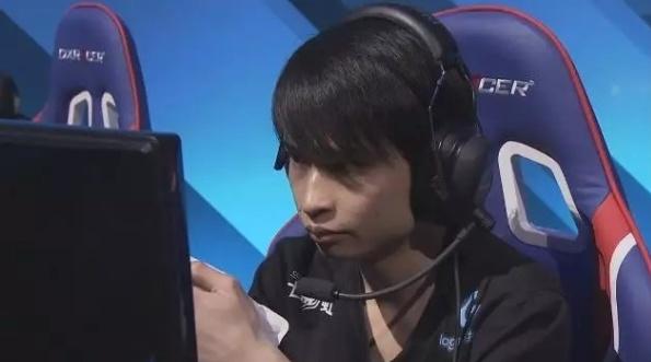 theshy卡牌打兮夜,theshy欢乐五排兮夜