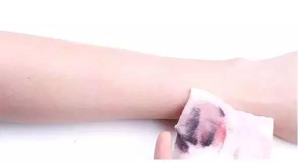 23年烂大街的十款鞋,2021年最烂大街的三款手机