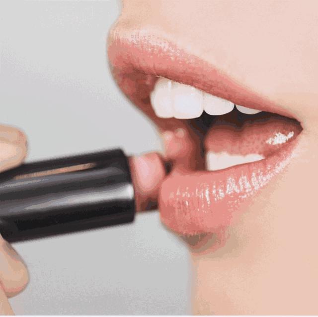 世界顶级的彩妆师排名前十,世界顶级的彩妆师有哪些