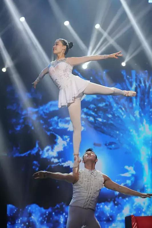 婀栧崡鏄ュぉ璧翠竴鍦鸿姳娴风殑绾︿細,涓囩墿澶嶈嫃缇庝附鑺辨湹