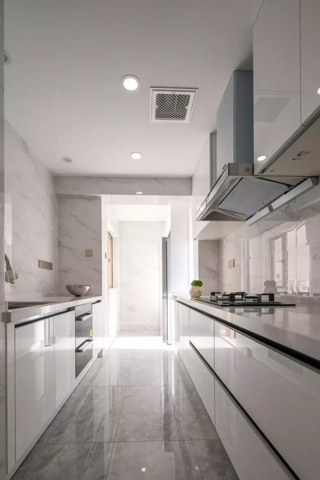 装修全包更好看更实用,轻奢风格装修全包一般多少钱一平