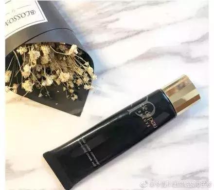 美妆黑榜隔离霜,美妆店的cpb隔离霜是真的吗