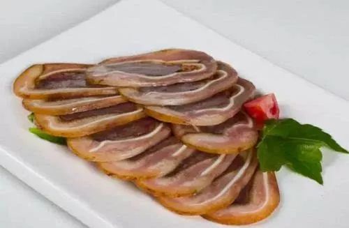 乱棍打死猪八戒类似菜名,乱棍打死猪八戒这道菜的由来