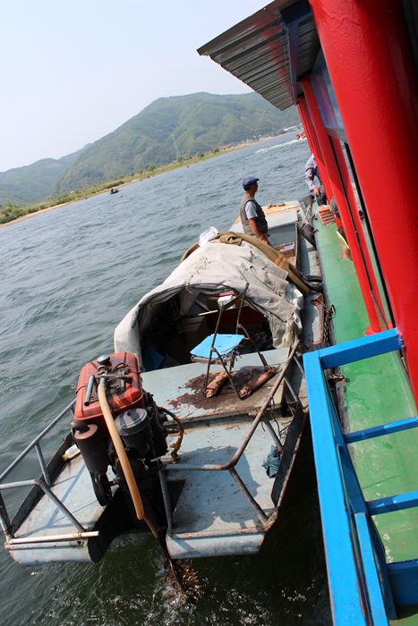 中朝边境美丽的风景,中朝边境桃花盛开的地方
