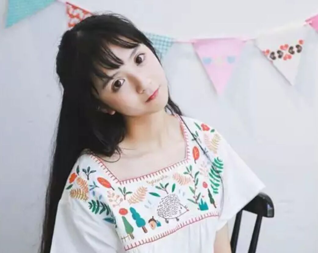 素颜这才是真正的素颜,你以为别人的素颜真的是素颜吗