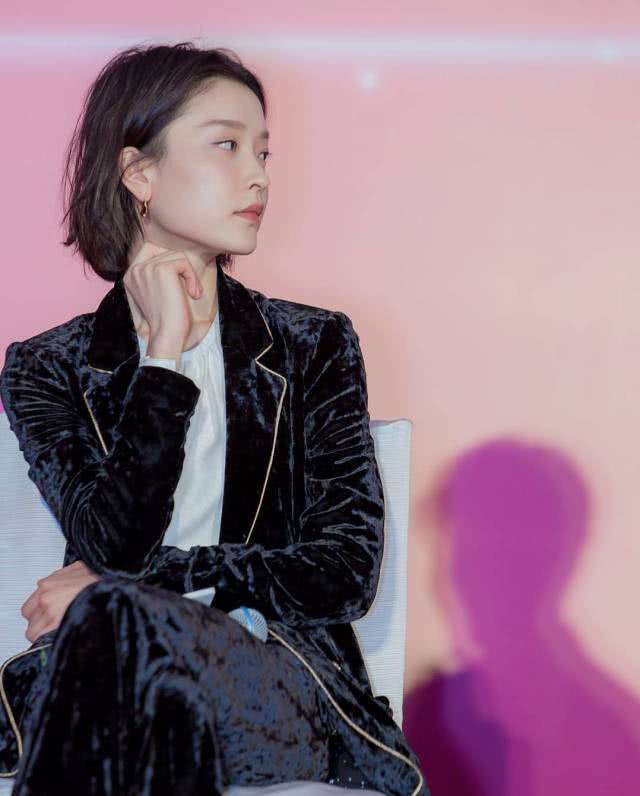 网红脸out了今年流行高级方脸,网红脸高级脸图片