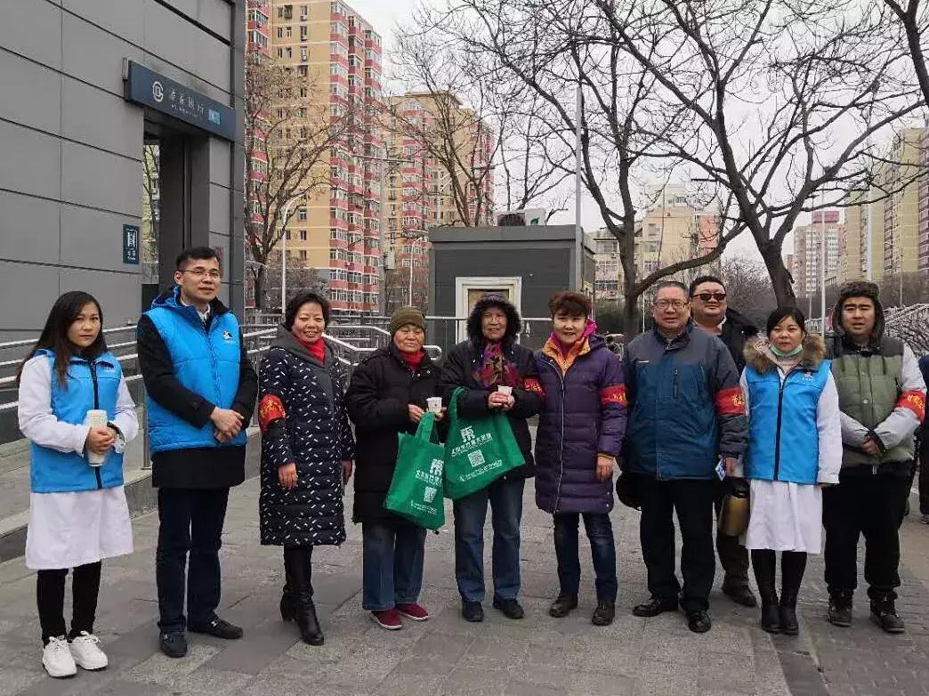 领略东方博大医院新时代“天使志愿者”的“红海行动”