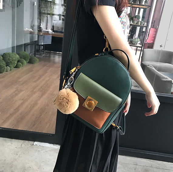 慵懒风双肩包垂坠感,慵懒风双肩包垂感