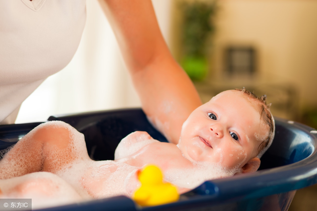 宝宝吃鱼肝油会有不良反应吗,宝宝吃鱼肝油要吃到多大才可以