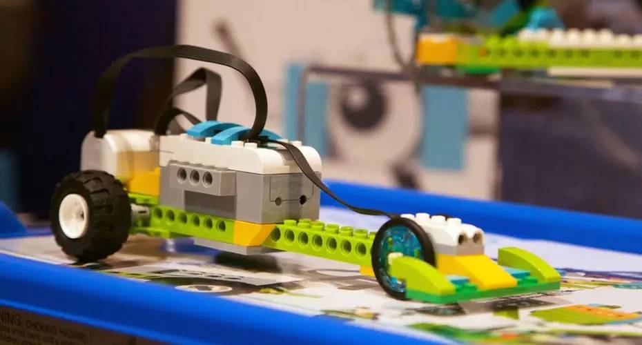 乐高wedo2.0零件清单,乐高wedo2.0避障机器人