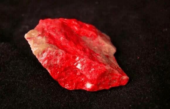 真正的纯天然玉石原石图片,各种玉原石图片大全集