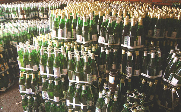 盘点｜从盗版VCD到劣质卫生巾：那些年查处的假冒伪劣商品