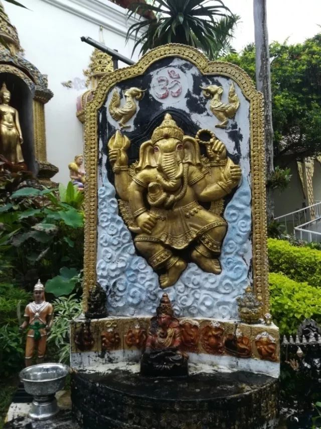 君行体验官专栏丨他在佛之国度，邂逅了一场浪漫