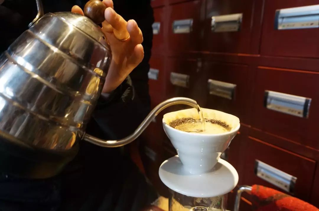 这9家锡城新晋下午茶店，我要一个一个去拔草