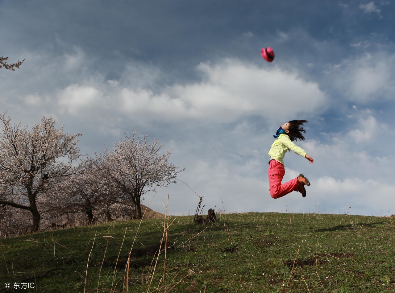 梦见自己会飞代表啥意思,梦见自己会飞代表什么意思