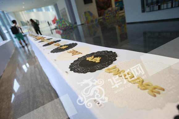 重庆一高校t台走秀,重庆高校惊现梅花鹿