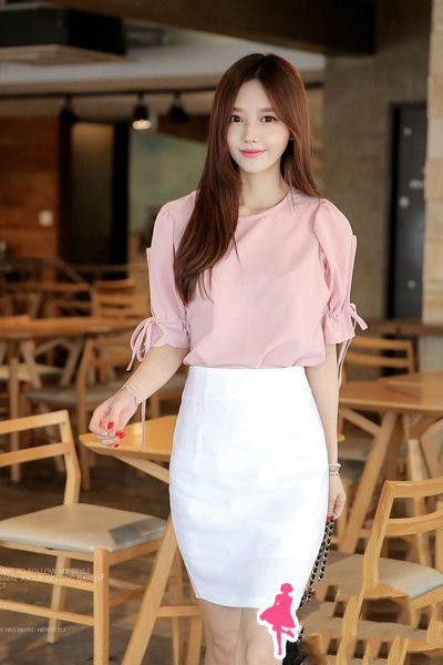 搭配裙子的时尚洋气雪纺小衫,夏天雪纺衫搭配优雅