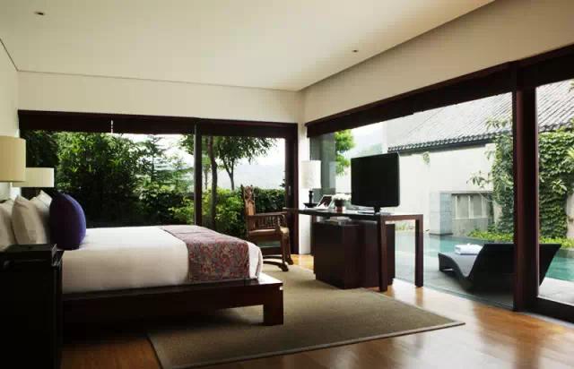 棣欐鍒搴﹀亣閰掑簵,鍗椾含棣欐鍗庤嫻閰掑簵浠嬬粛