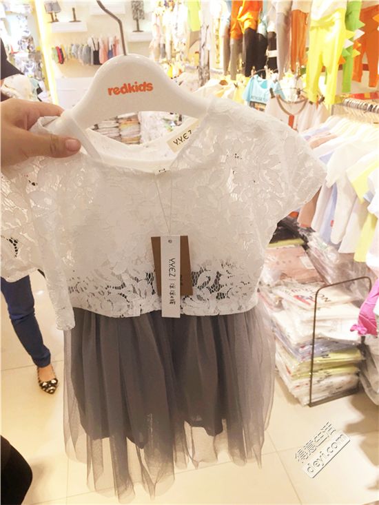 汉正街童装直播间秒杀,汉正街品牌童装直播间