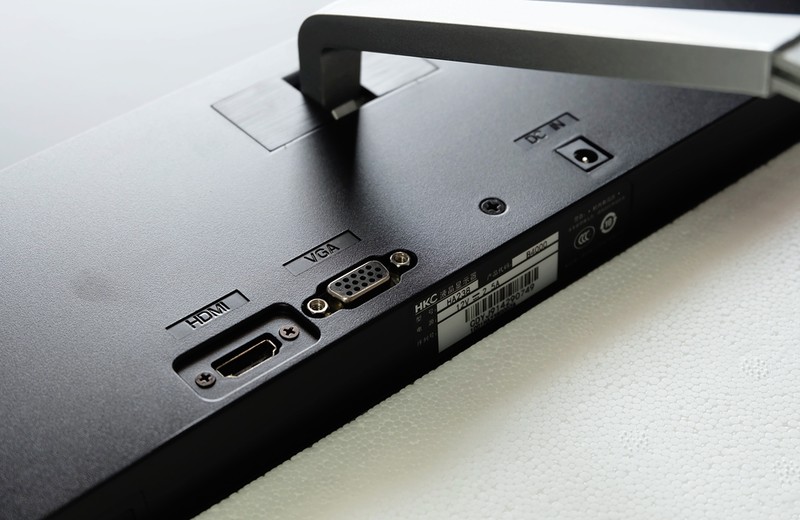 无频闪24寸显示器推荐,低闪屏显示器测评