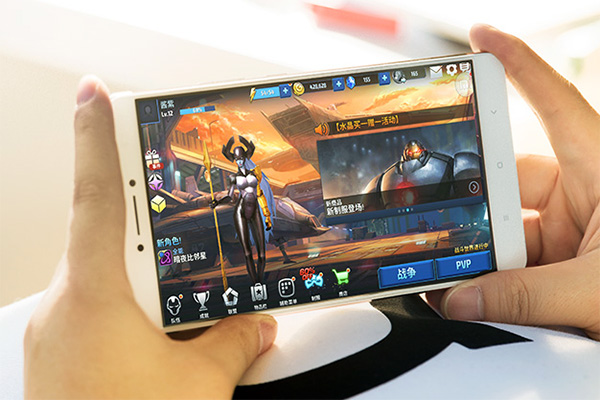 偏向于游戏的手机推荐,游戏手机推荐哪款手机