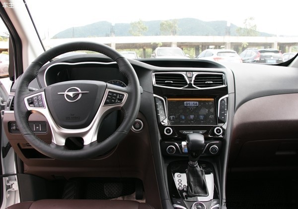 海马v70的优点和缺点,比较真实的试驾