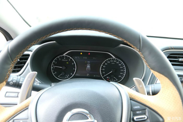 东风日产西玛测评,日产西玛2.5lxv测评