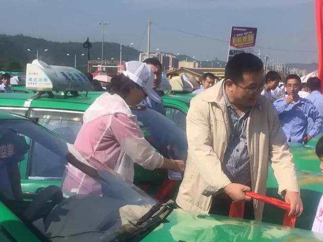 爱心助考启动仪式,爱心助考启动仪式现场安康