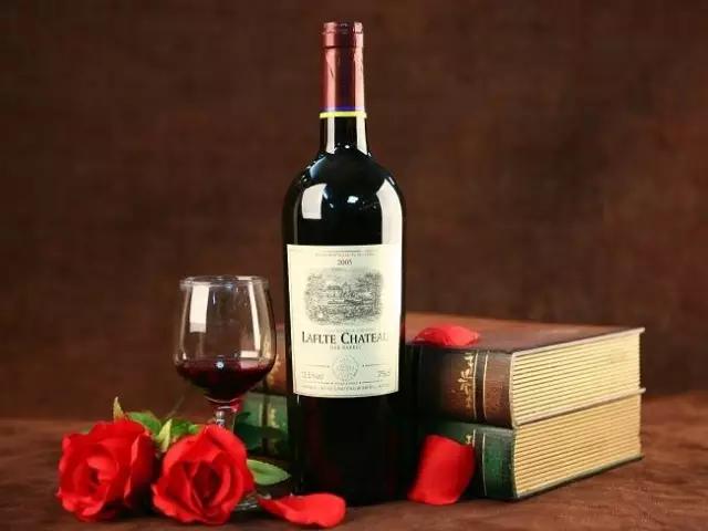 法国进口红酒10元一瓶是真酒吗,法国红酒秘密大全