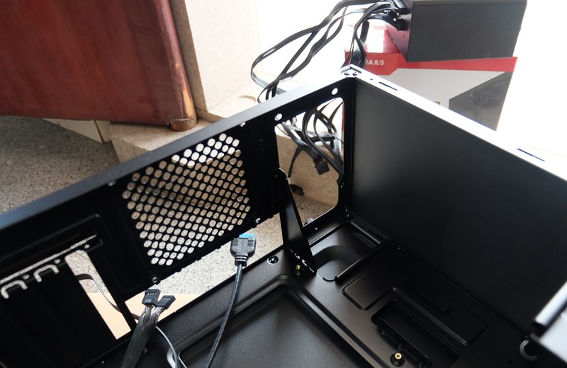 小机箱能装大主板,迷你小机箱装机推荐