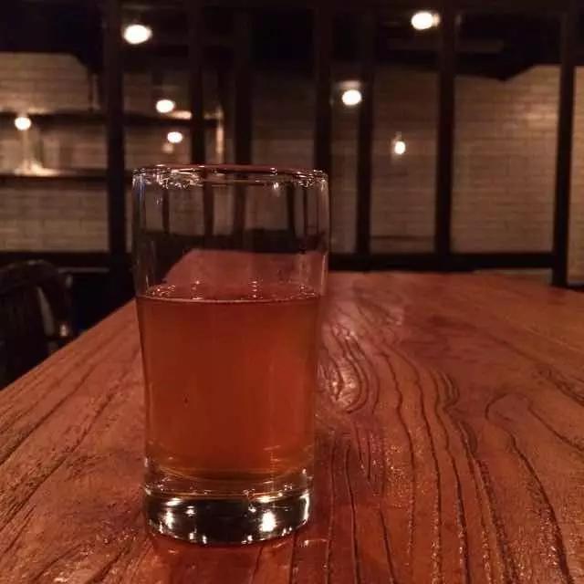 试醉|30年酒吧白泡了！直到这9瓶啤酒帮我安上装逼小马达