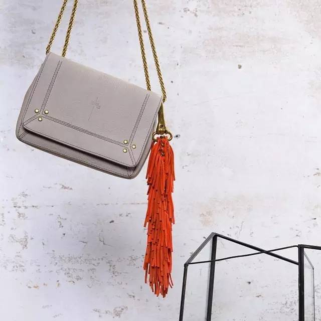 小众和大牌包哪个好用 (好看不贵的小众包实力种草)