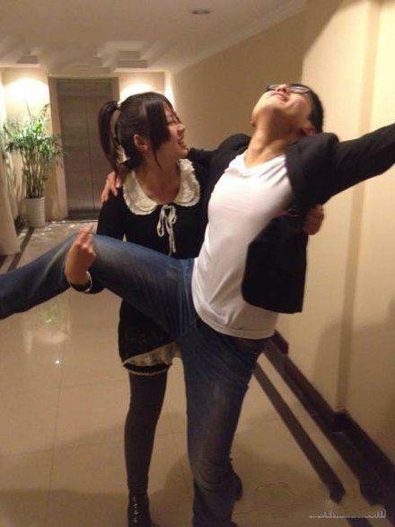 这年头没有大长腿都不好意思出门