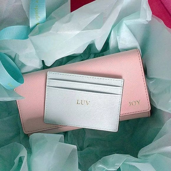 时尚必备单品女士红色钱包推荐,新款钱包型手提包时髦又洋气